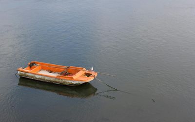 View of a calm outdoor space suitable for exercise.